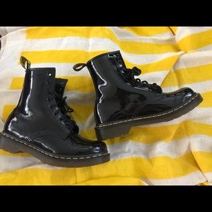 Dr Martens 1460 patent leather boots